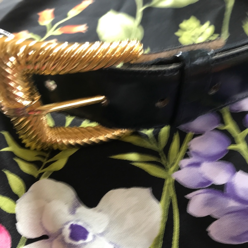 Anne Klein leather belt